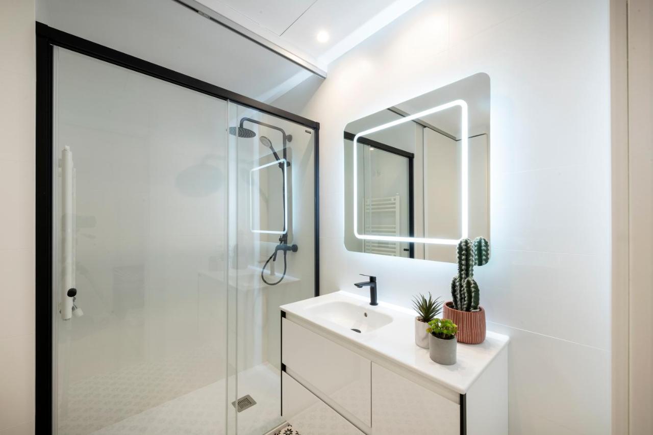 Nc Apartments Rambla 32 Фигерас Екстериор снимка