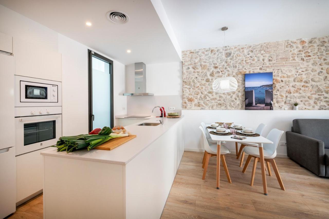 Nc Apartments Rambla 32 Фигерас Екстериор снимка