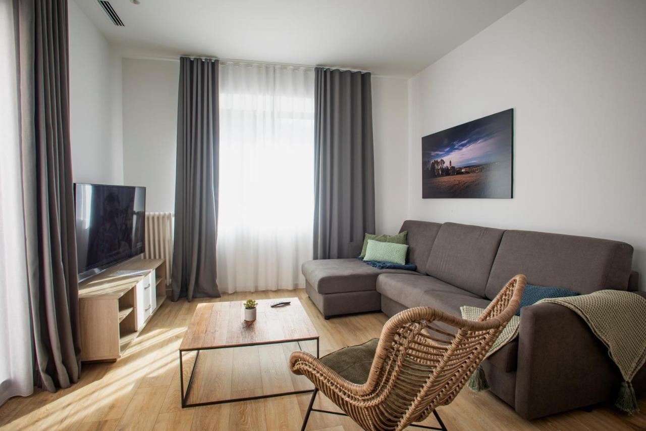 Nc Apartments Rambla 32 Фигерас Екстериор снимка